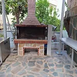 아파트 New Panorama And Parálion Ástros