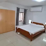 아파트 New Panorama And