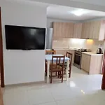New Panorama Studios&apartments *