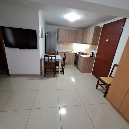 New Panorama And * Parálion Ástros