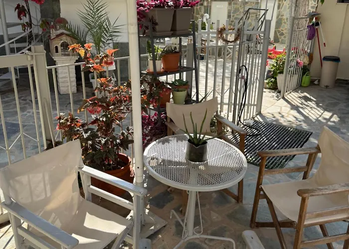 New Panorama And * Parálion Ástros